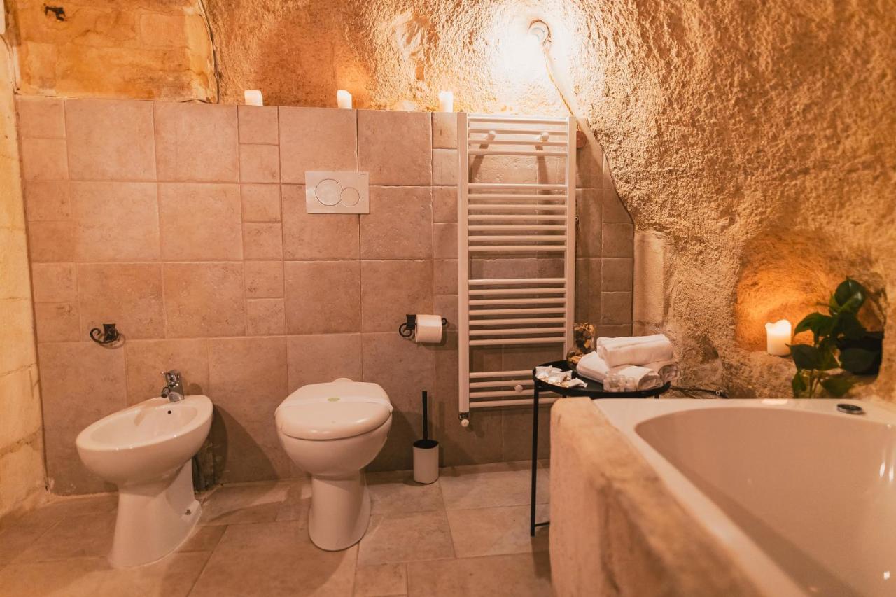 Sassi -Suite Inlapis - Casa Nella Pietra Matera Exterior foto